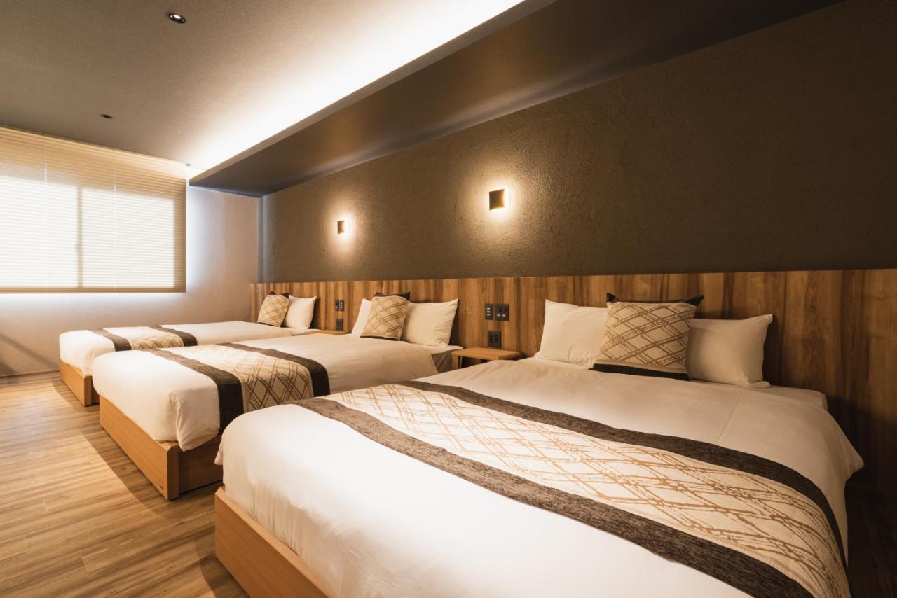 公寓式飯店 Grand Base Ekihigashi 3*
